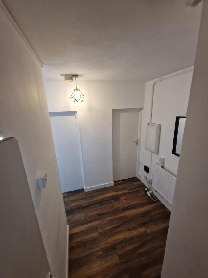 Cozy Room - Only Room Лондон Экстерьер фото